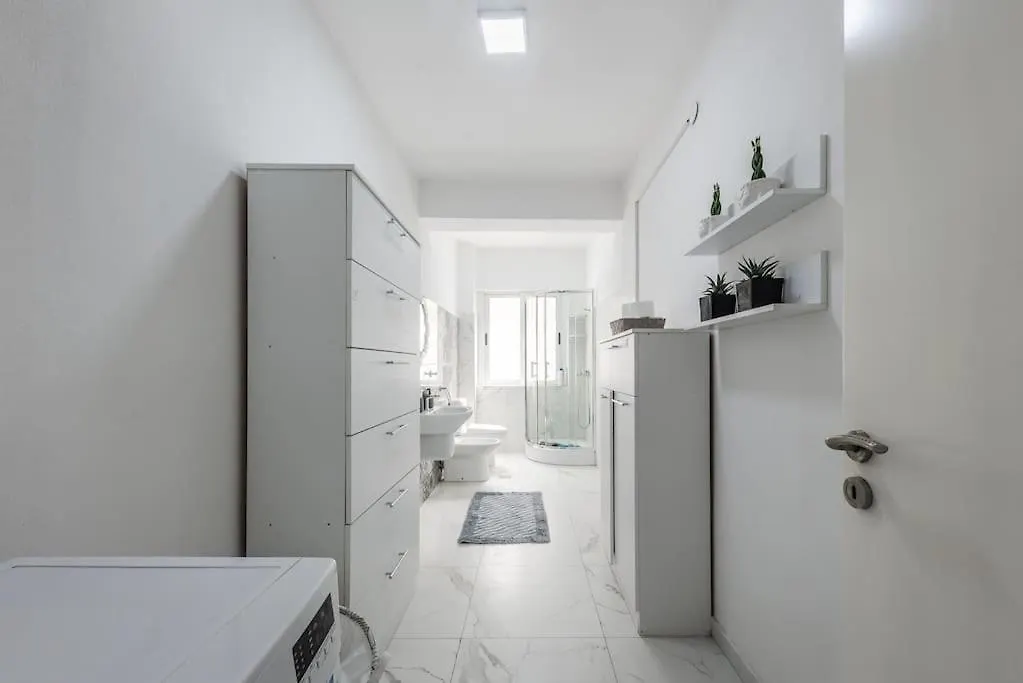 Bllok Moni Resilience 2Bedr Terrace Apartment Tirana